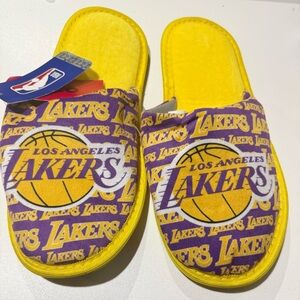 Los Angeles Lakers Slide Slippers and many more Choose!
Sm, med , Lg , xl
